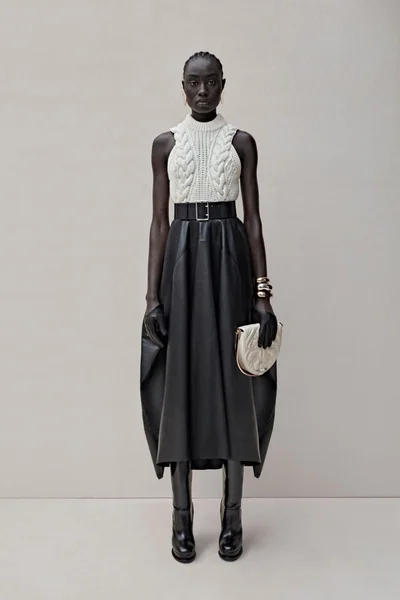 Look 17